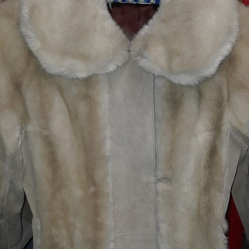 Jacket - Picture 4 of 7